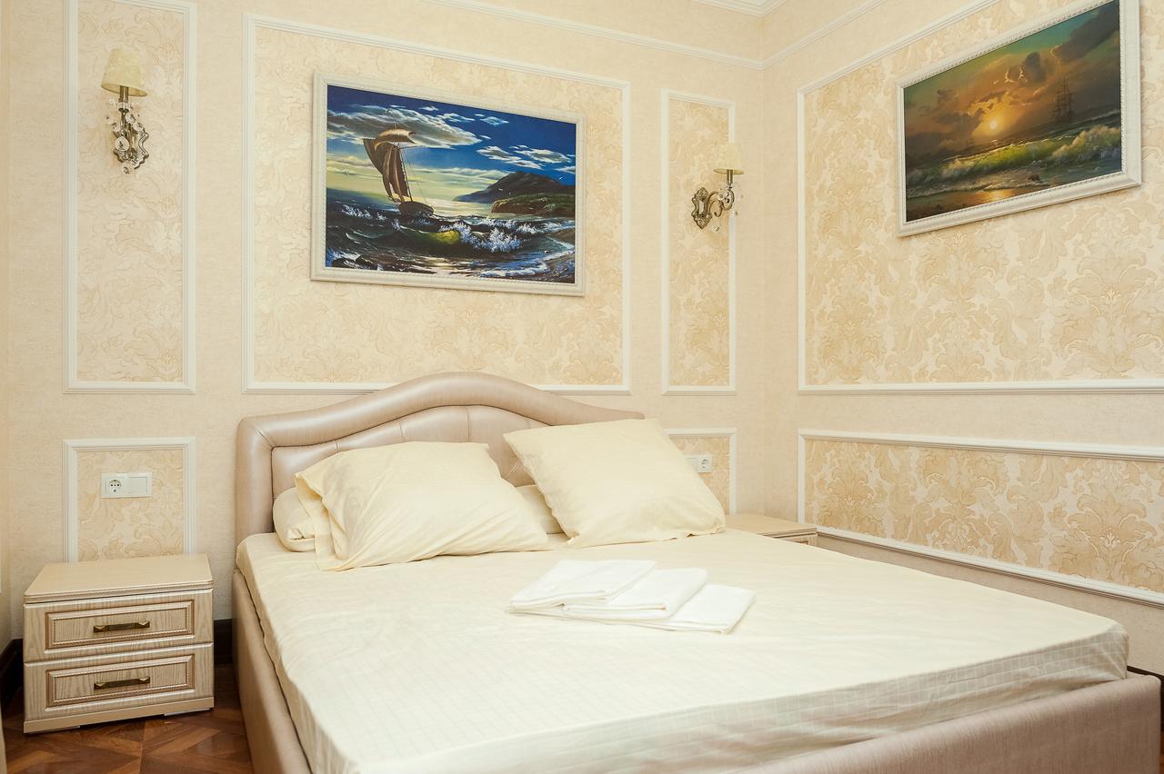Krts Korona Hotel Sudilovichi Exterior foto